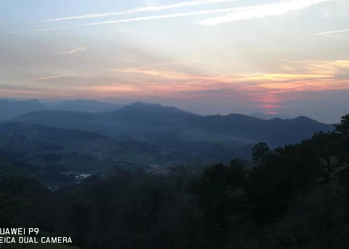 Elbosqueencantadocantabria Ampuero